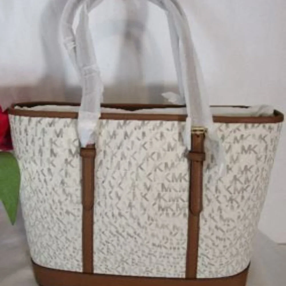 M Kors LARGE Jet Set Travel Tote Leather Trim NWOT
